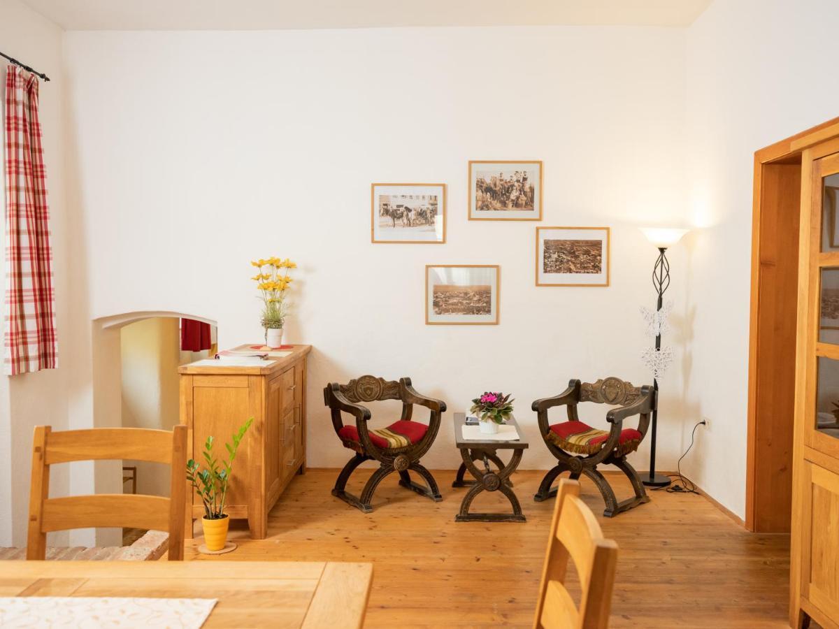 Ferienwohnung Zum Kapuziner Poysdorf Exteriör bild